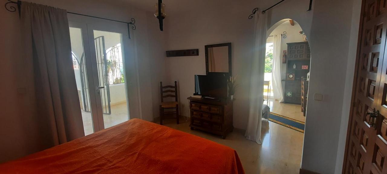 Maryvilla 42F Calp Zimmer foto
